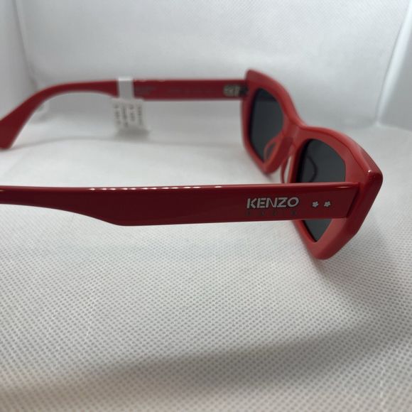 New in Box Kenzo Boke Flower Geometric Sunglasses 51mm Red